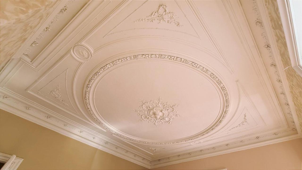 Chez Dedou Et Madou Bed & Breakfast Florensac ภายนอก รูปภาพ