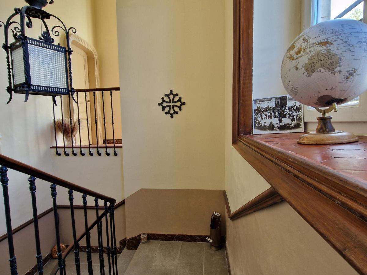 Chez Dedou Et Madou Bed & Breakfast Florensac ภายนอก รูปภาพ
